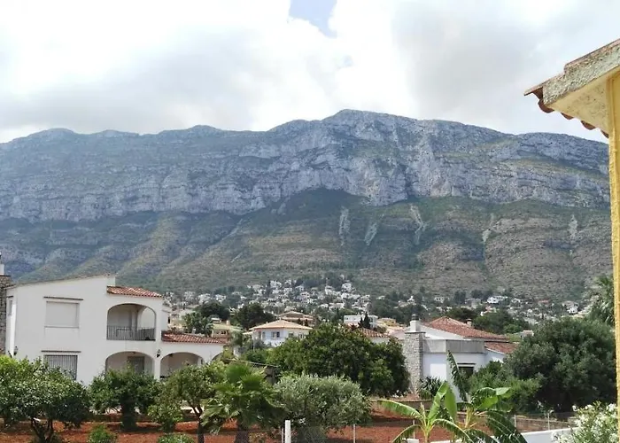 Casa Entre Mar Y Montana دينايا