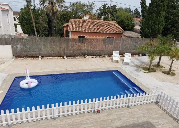 Casa Entre Mar Y Montana * دينايا